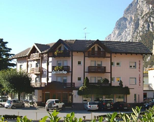 Hotel Ideal Sarche di Calavino Екстериор снимка